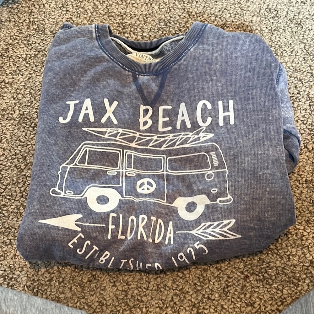 Size small jax beach cropped sweatshirt